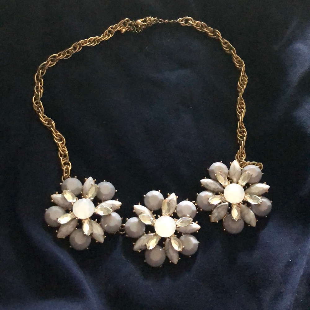 Grey flower statement necklace